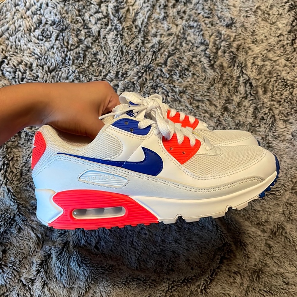 Nike Air Max 90 White/Flash Crimson/Racer Blue—— Never worn.